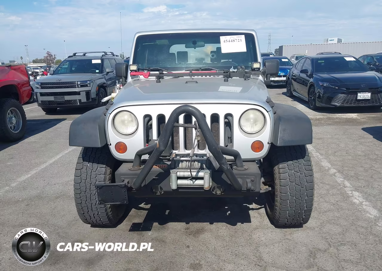 2009 Jeep Wrangler X VIN:1J4FA24119L790663 - 12