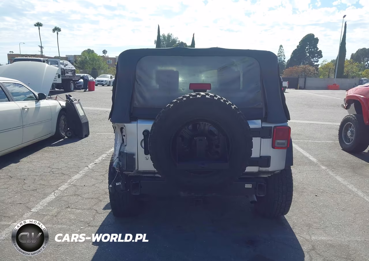 2009 Jeep Wrangler X VIN:1J4FA24119L790663 - 16