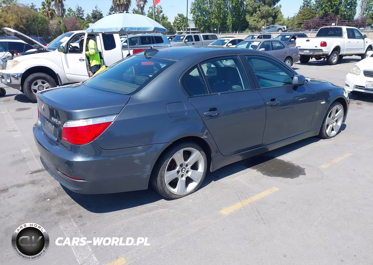 2008 BMW 535Xi VIN:WBANV93508CZ67217 - 4