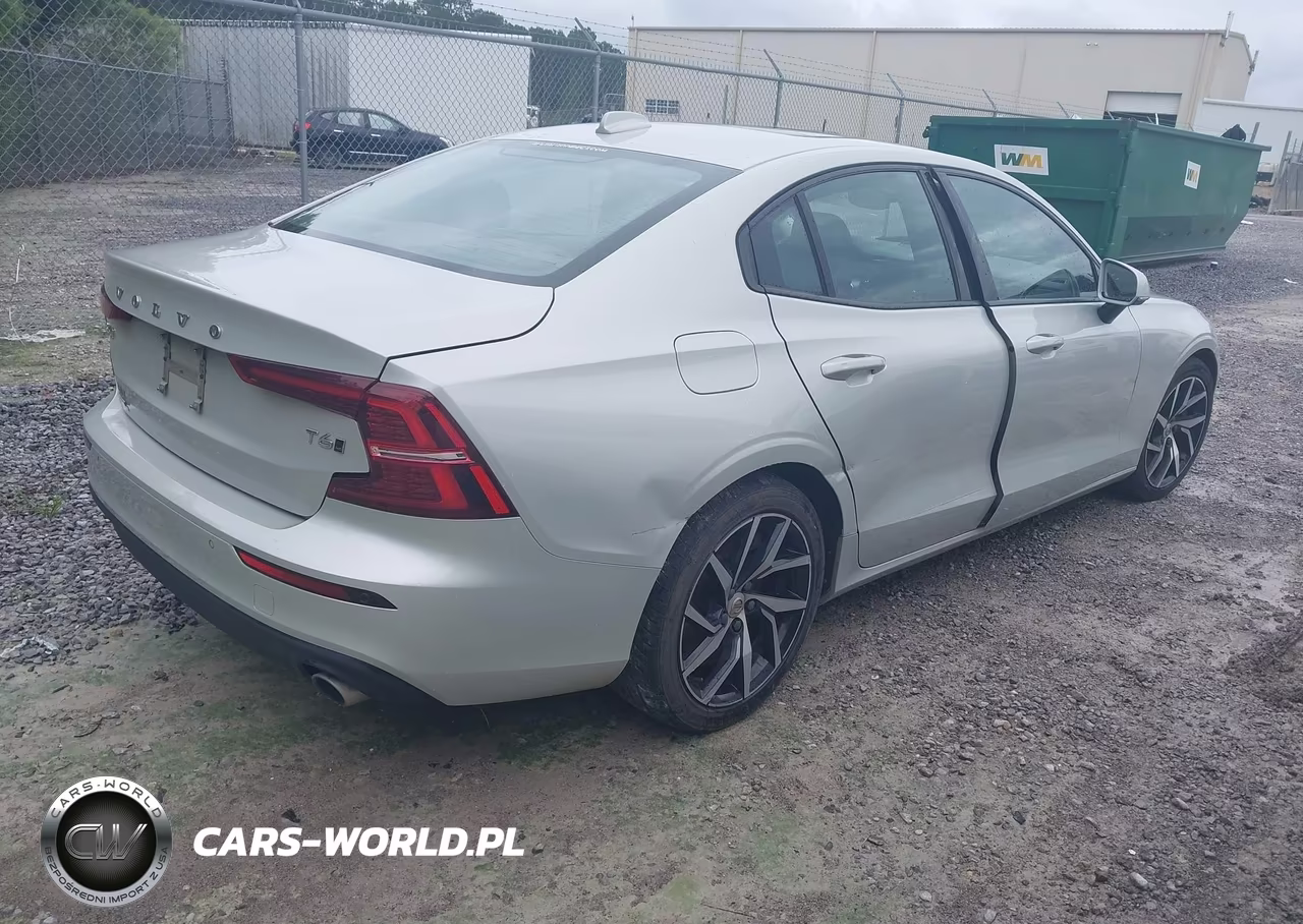 2019 Volvo S60 T6 Momentum VIN:7JRA22TK3KG006698 - 4