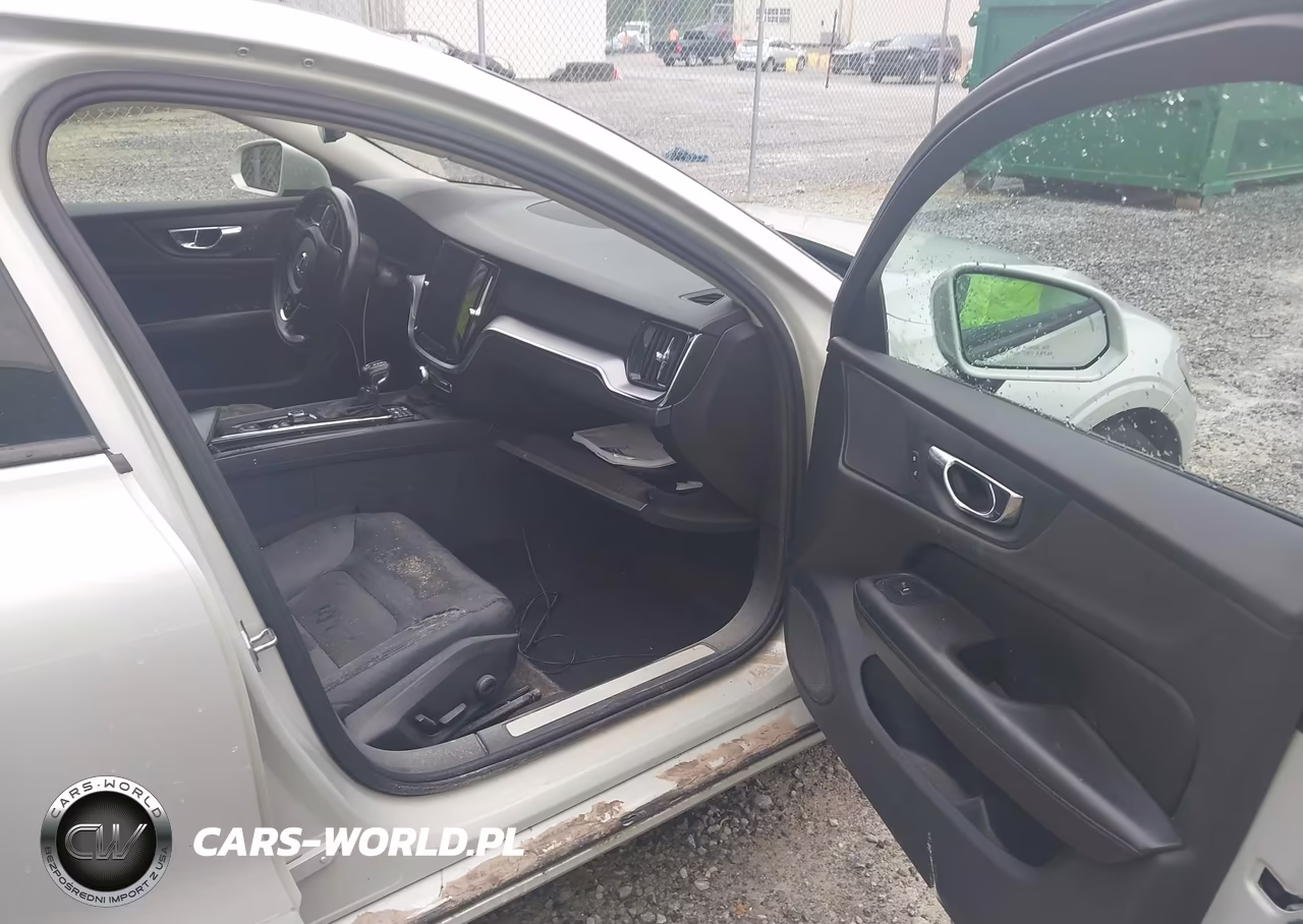 2019 Volvo S60 T6 Momentum VIN:7JRA22TK3KG006698 - 5