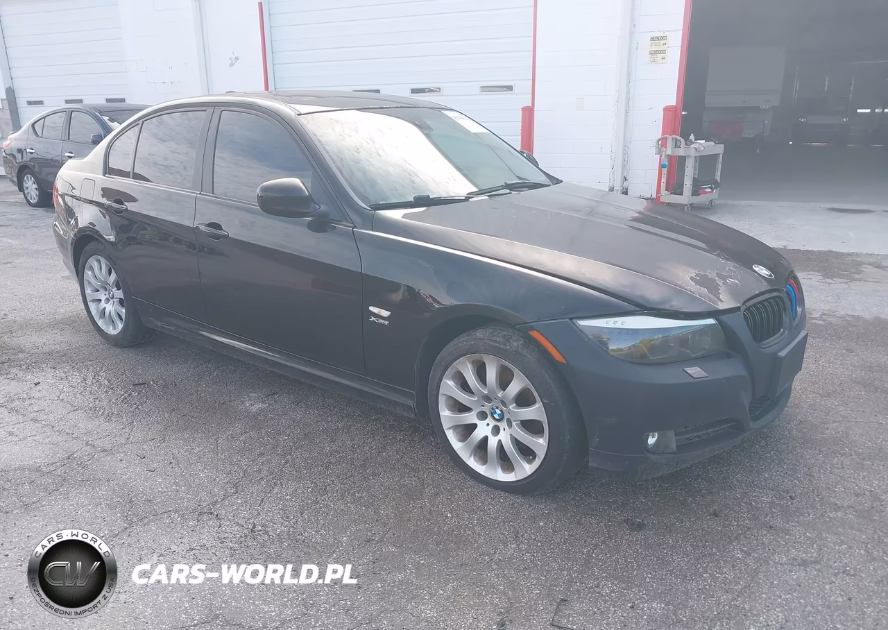 2011 BMW 328I xDrive – zdjęcie 1 z 15