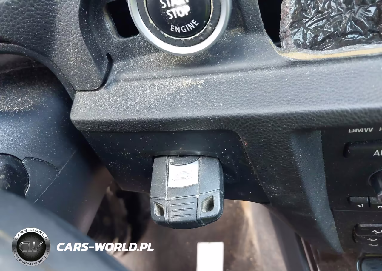 2011 BMW 328I xDrive VIN:WBAPK5C54BA658458 - 11