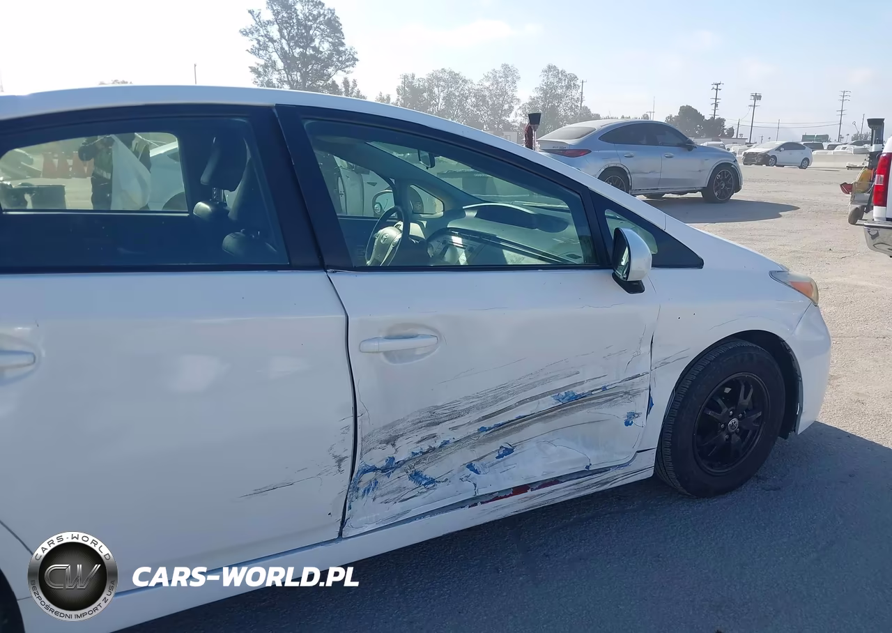 2012 Toyota Prius Three VIN:JTDKN3DU2C5408239 - 17