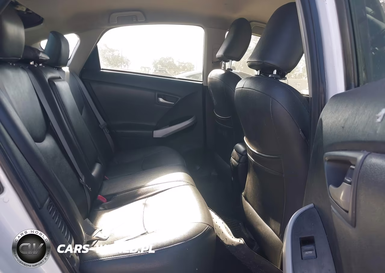 2012 Toyota Prius Three VIN:JTDKN3DU2C5408239 - 8