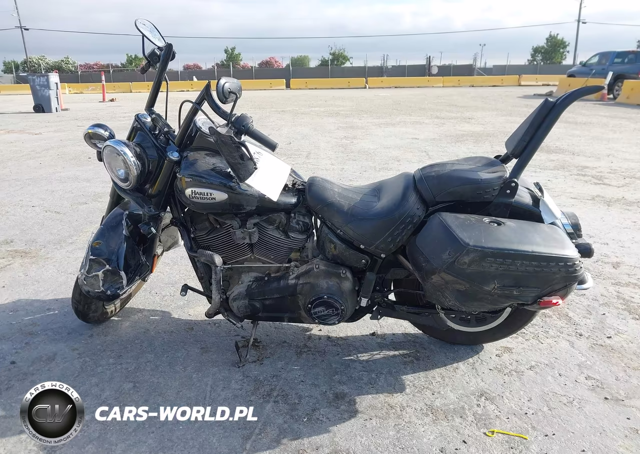 2023 Harley-Davidson Flhcs VIN:1HD1YBK25PB036741 - 14