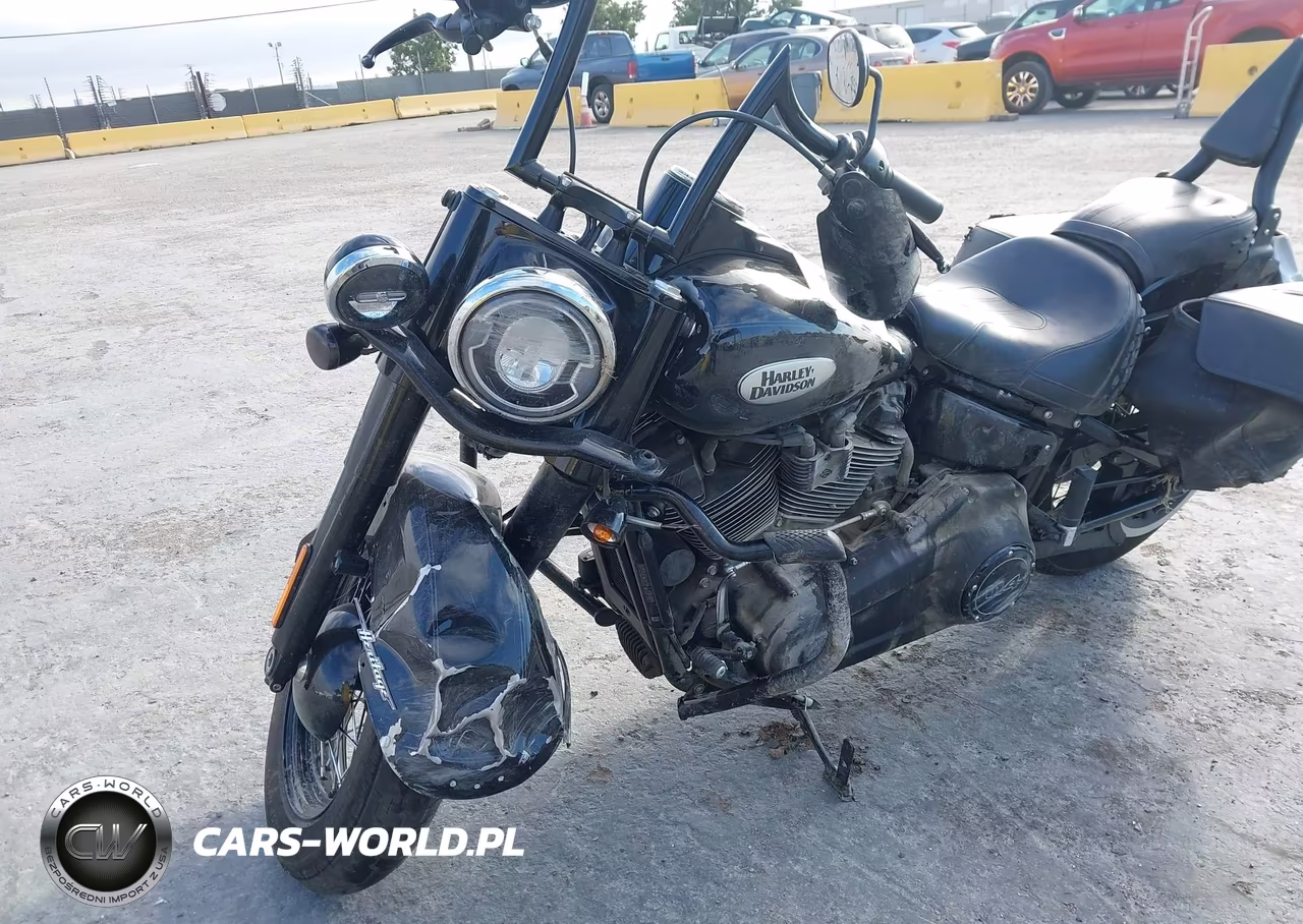 2023 Harley-Davidson Flhcs VIN:1HD1YBK25PB036741 - 15