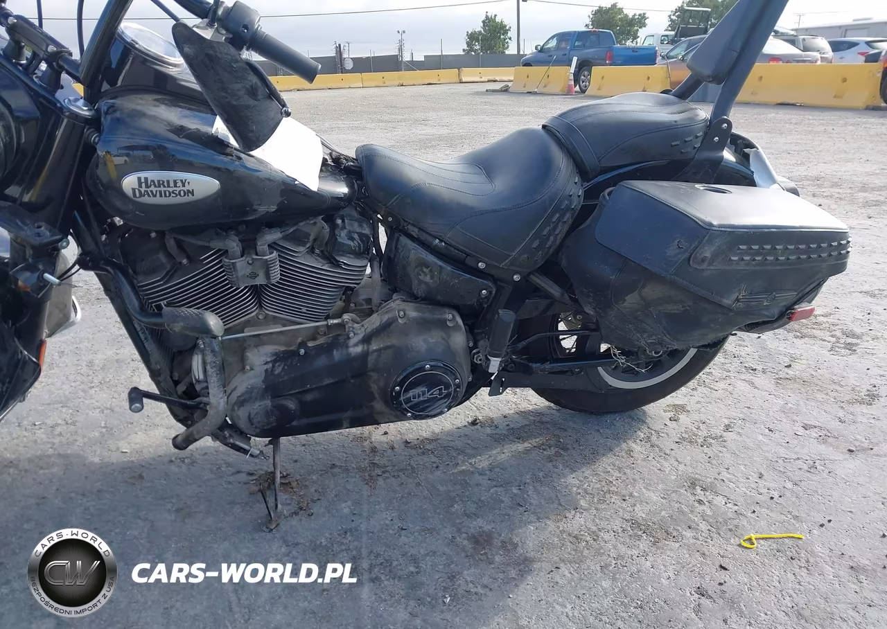 2023 Harley-Davidson Flhcs VIN:1HD1YBK25PB036741 - 17
