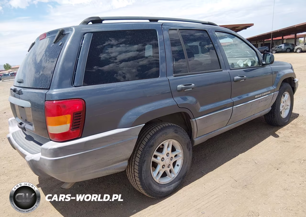 2002 Jeep Grand Cherokee Laredo VIN:1J4GX48S82C288241 - 4