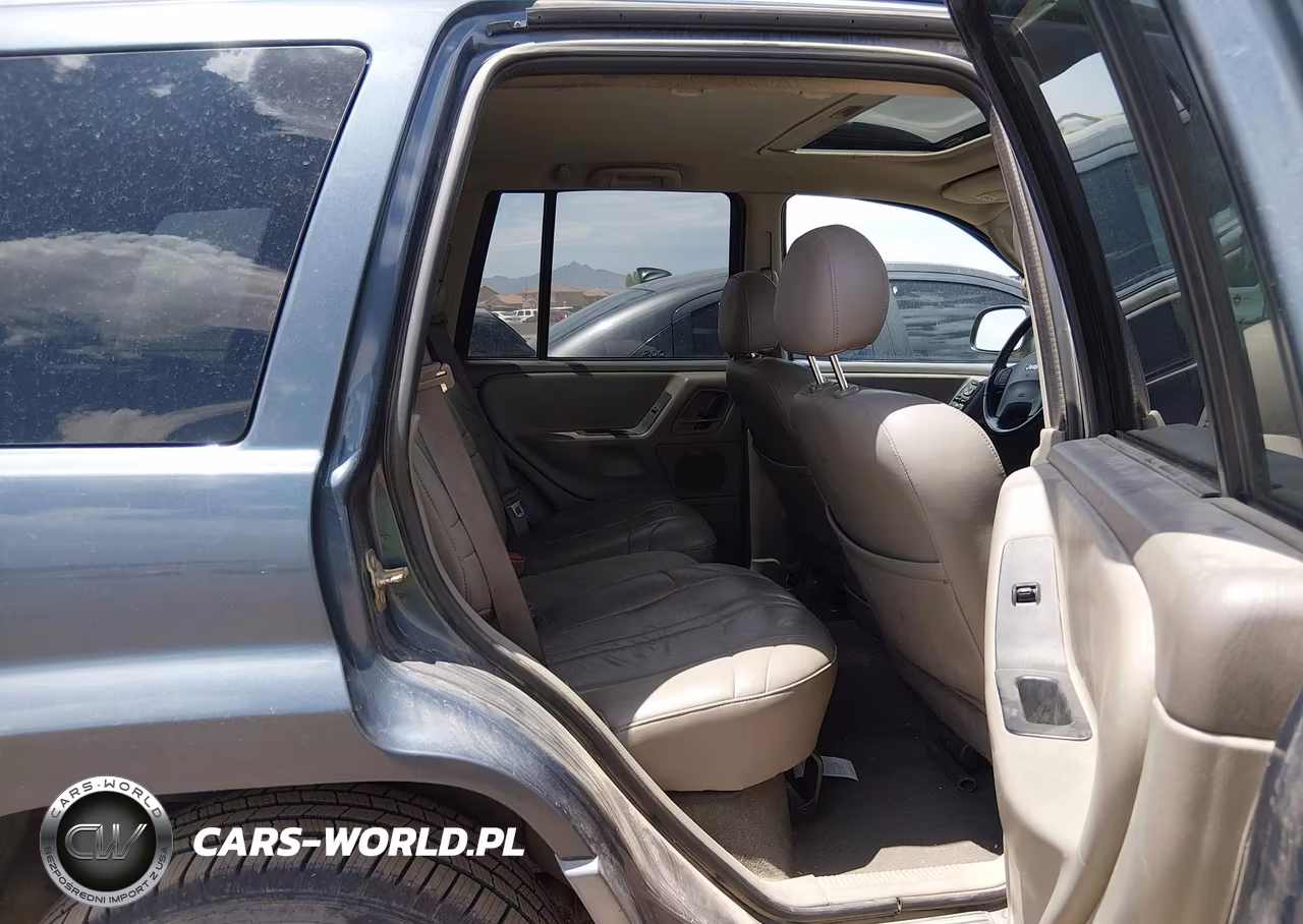 2002 Jeep Grand Cherokee Laredo VIN:1J4GX48S82C288241 - 8
