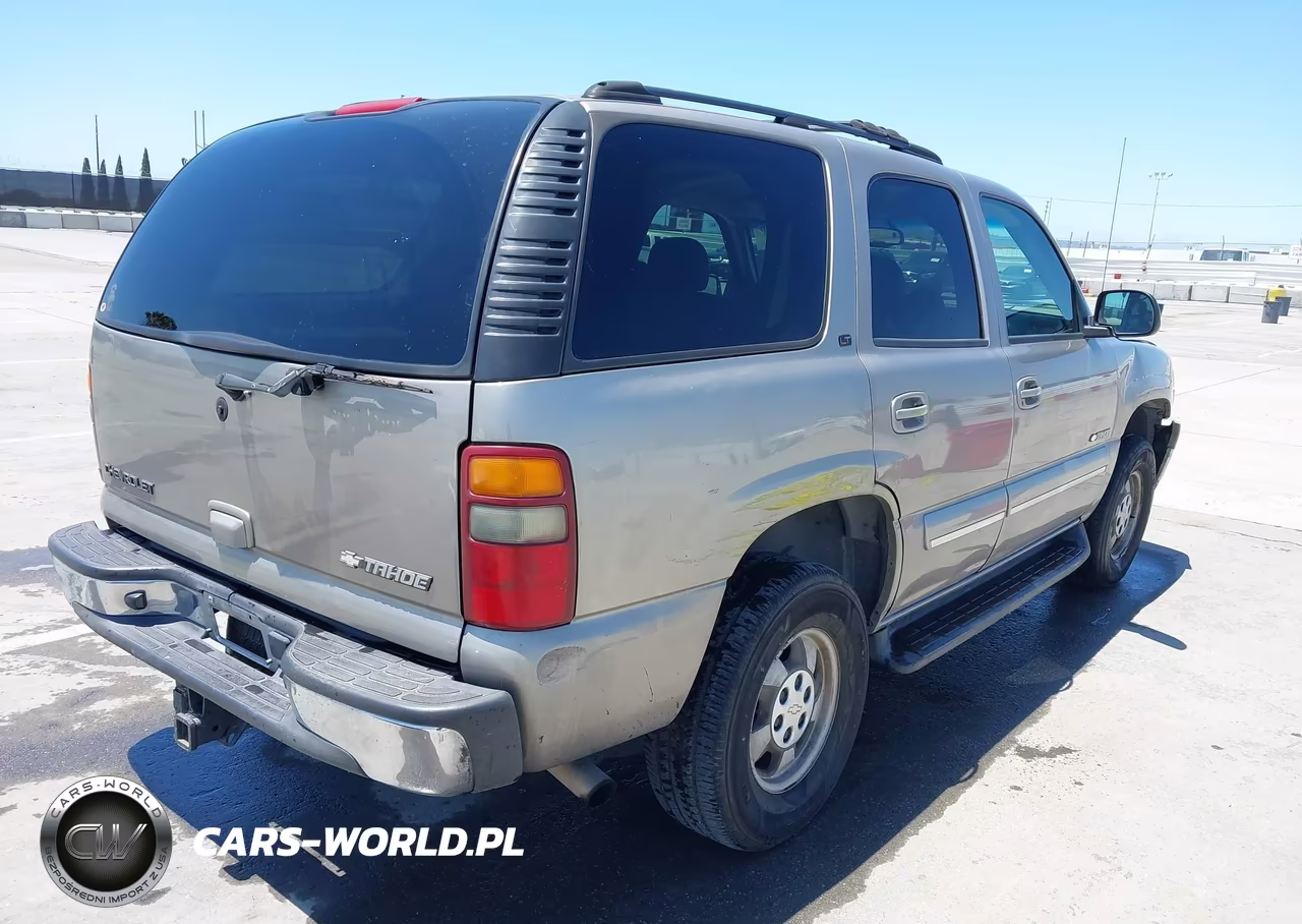 2003 Chevrolet Tahoe Lt VIN:1GNEC13TX3J331070 - 4