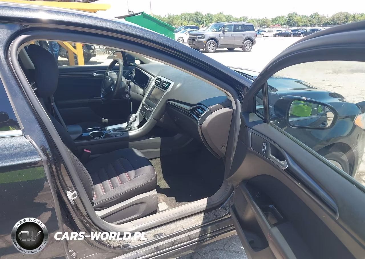 2013 Ford Fusion Se VIN:3FA6P0HR3DR101828 - 5
