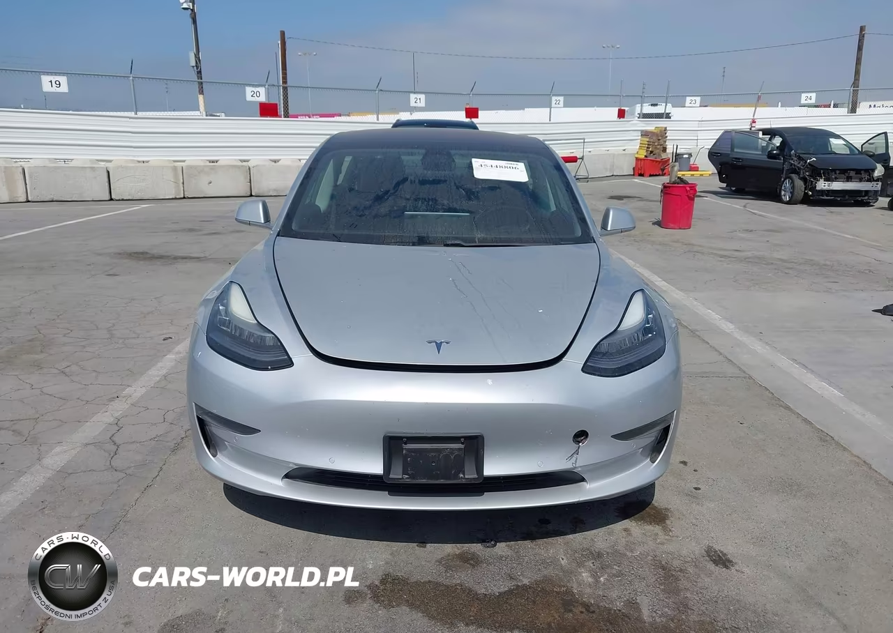 2018 Tesla Model 3 Long Range-Mid Range VIN:5YJ3E1EA5JF032435 - 13