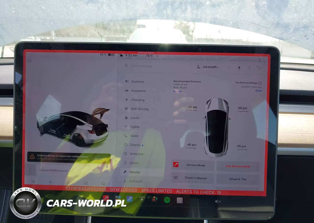 2018 Tesla Model 3 Long Range-Mid Range VIN:5YJ3E1EA5JF032435 - 19