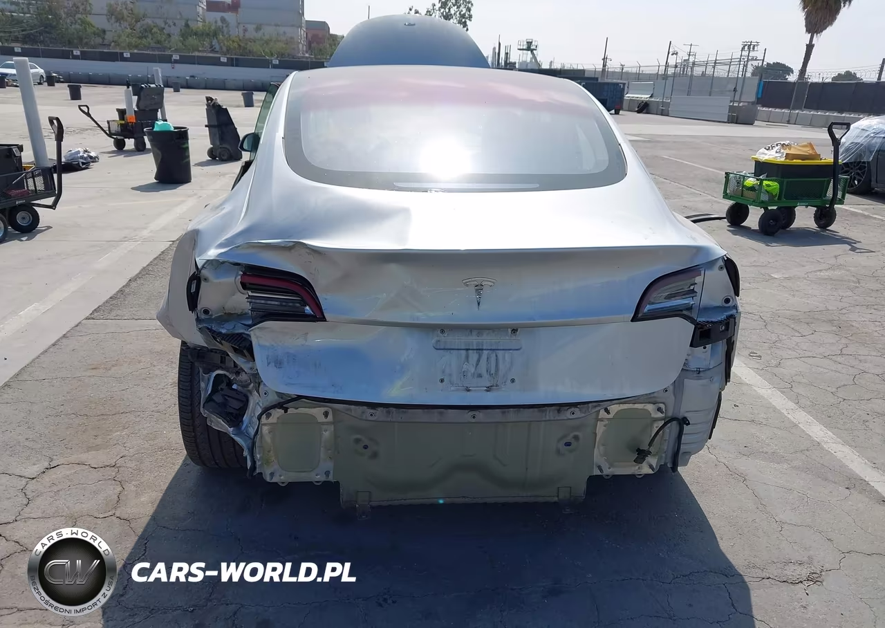 2018 Tesla Model 3 Long Range-Mid Range VIN:5YJ3E1EA5JF032435 - 6