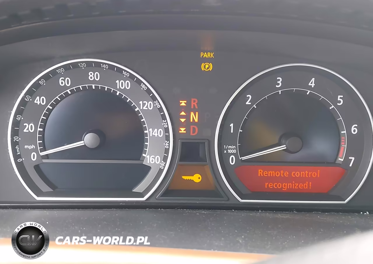 2007 BMW 750Li VIN:WBAHN83537DT72944 - 7
