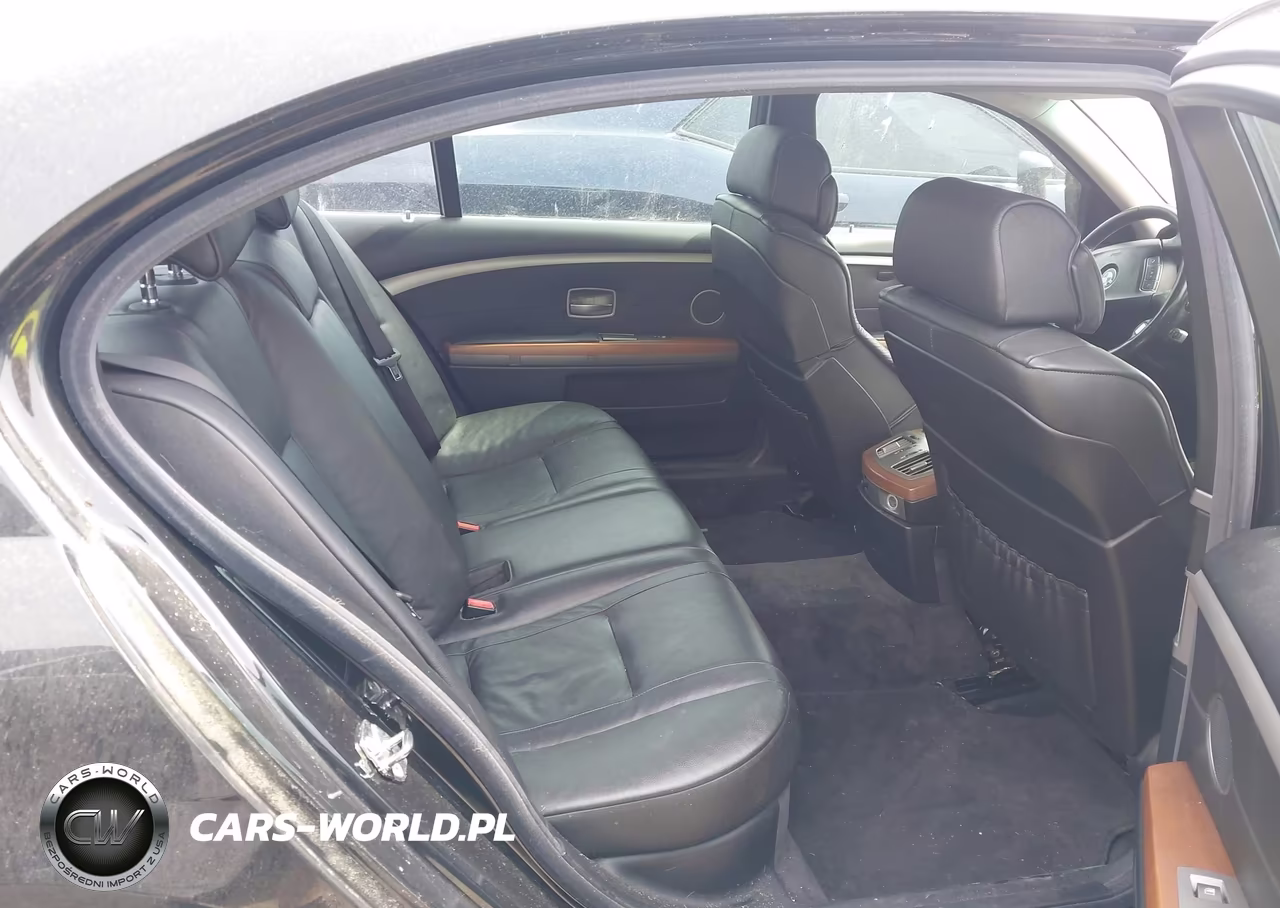2007 BMW 750Li VIN:WBAHN83537DT72944 - 8