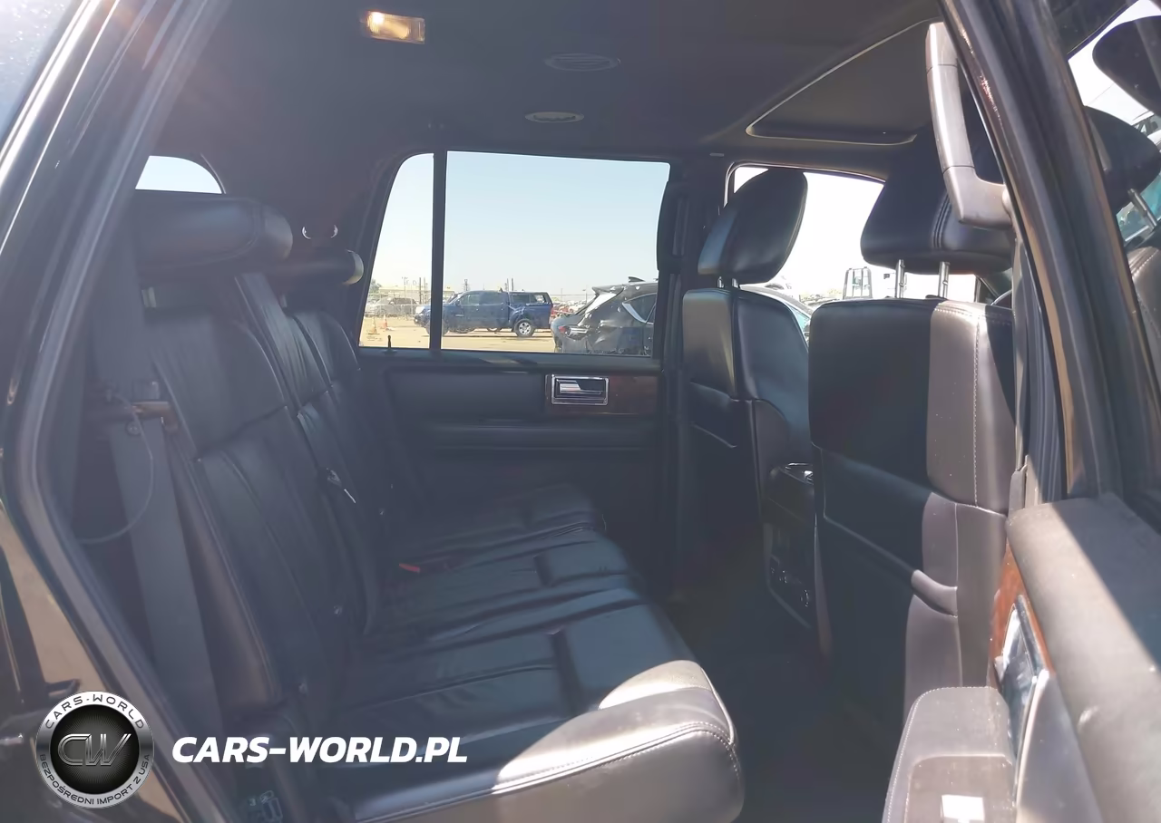 2017 Lincoln Navigator Select VIN:5LMJJ2JTXHEL10833 - 8