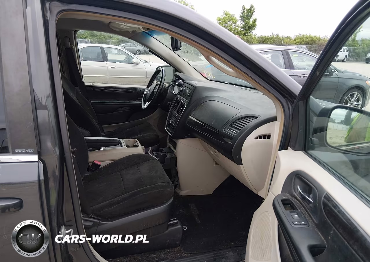 2012 Dodge Grand Caravan Crew VIN:2C4RDGDG6CR109813 - 5