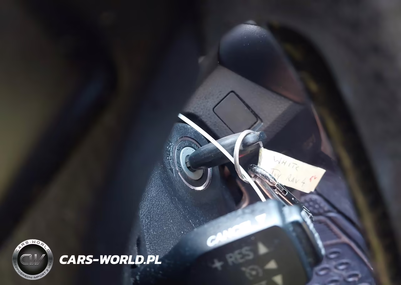 2014 Toyota Rav4 Xle VIN:2T3RFREV1EW166920 - 11