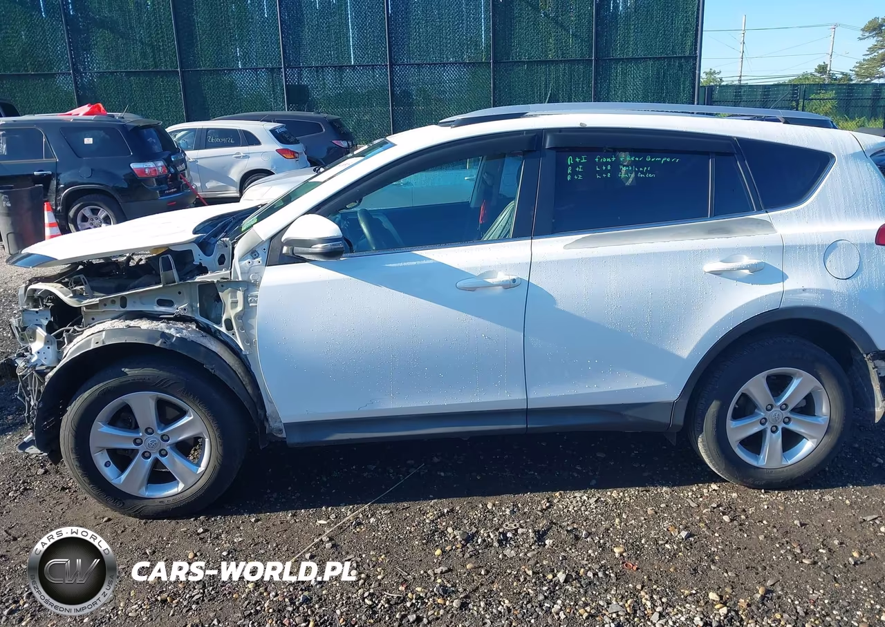 2014 Toyota Rav4 Xle VIN:2T3RFREV1EW166920 - 14