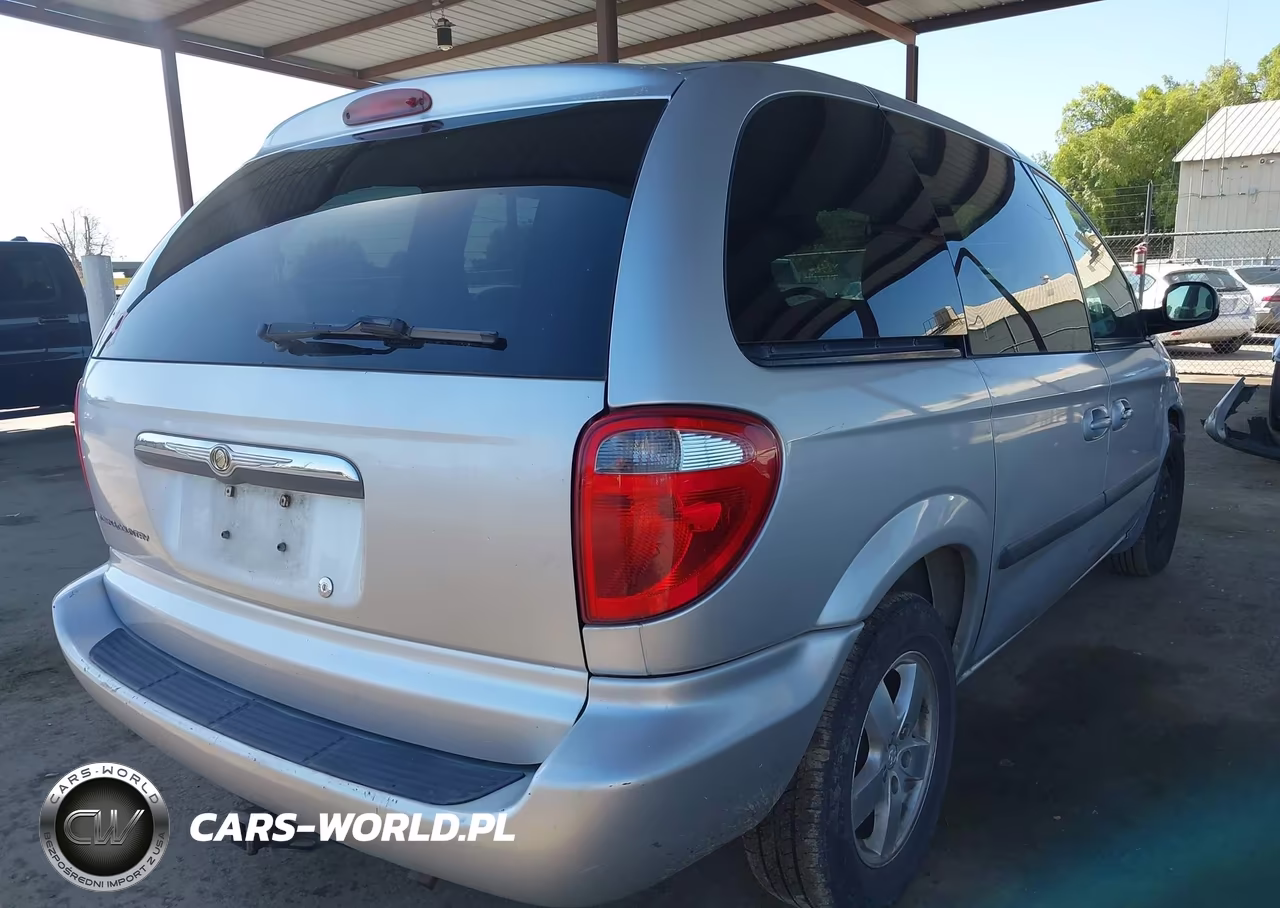2006 Chrysler Town & Country VIN:1A4GP45R06B757738 - 4
