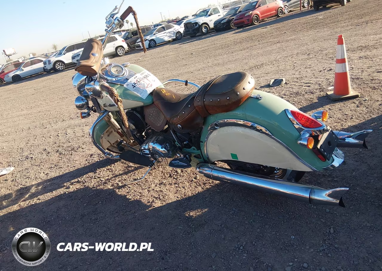 2019 Indian Motorcycle Co. Chief Vintage VIN:56KCVAAAXK3381671 - 3