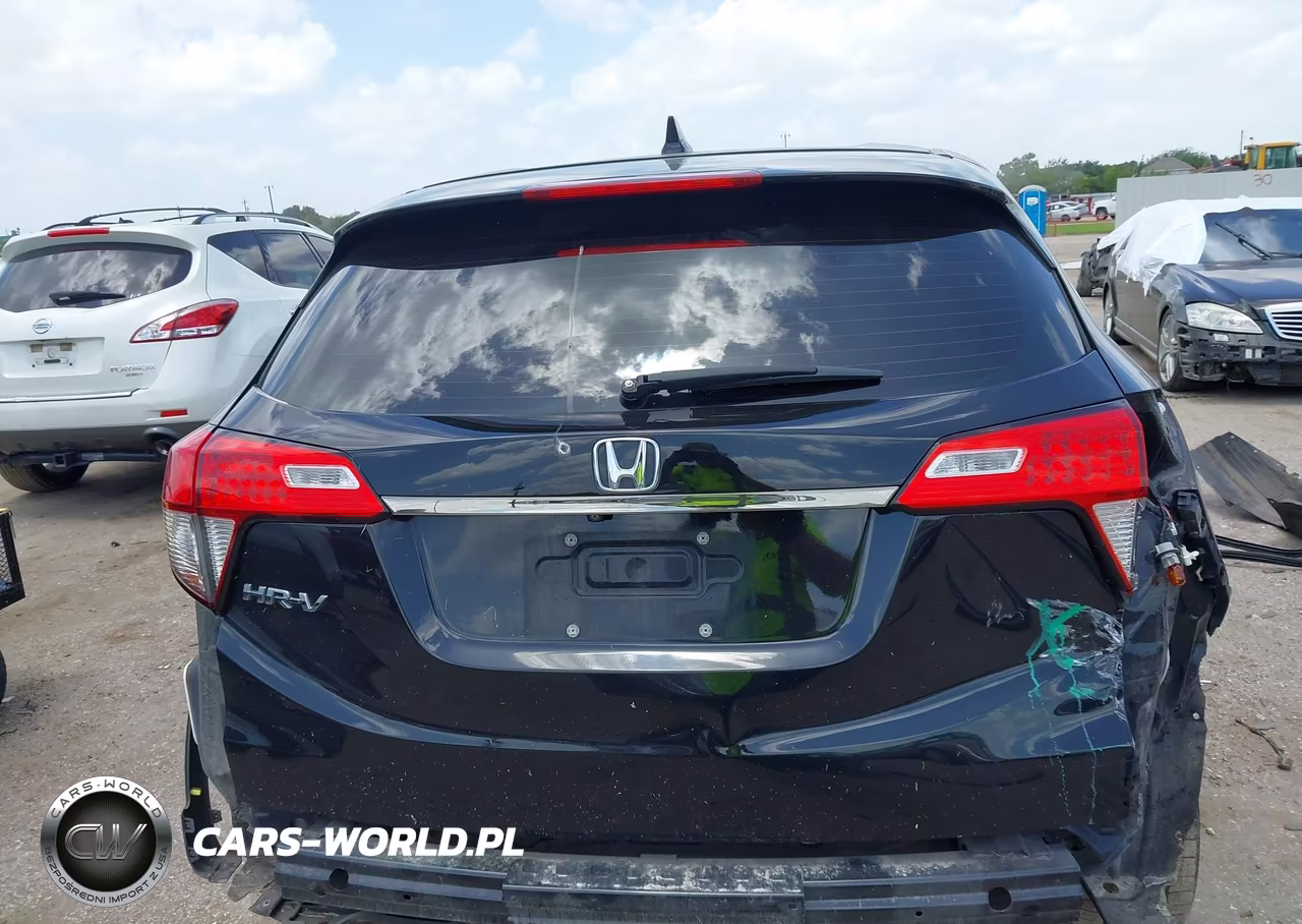 2019 Honda Hr-V Lx VIN:3CZRU5H33KG706511 - 15