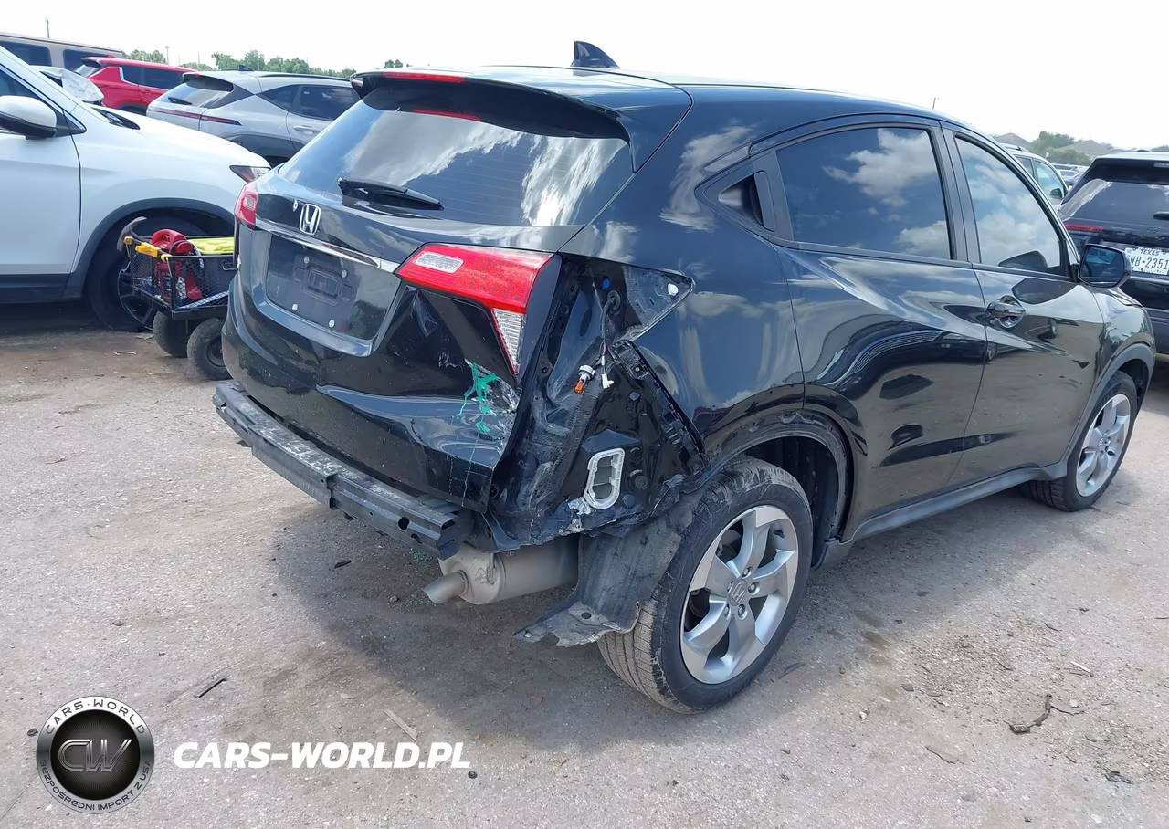 2019 Honda Hr-V Lx VIN:3CZRU5H33KG706511 - 4