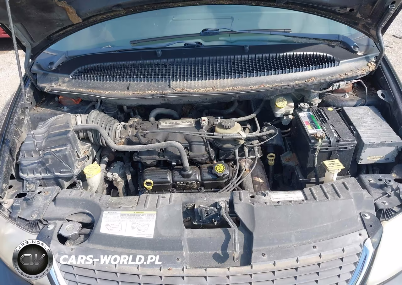 2004 Chrysler Town & Country Touring VIN:2C4GP54L94R571574 - 10