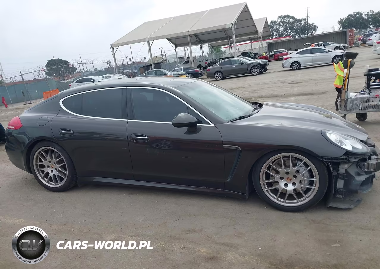 2014 Porsche Panamera 4S VIN:WP0AB2A71EL055598 - 14
