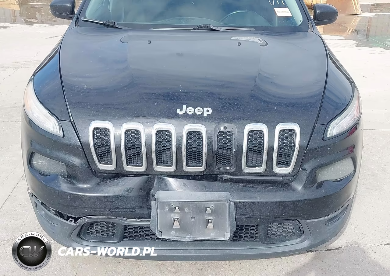 2017 Jeep Cherokee Latitude VIN:1C4PJLCB2HW642190 - 6