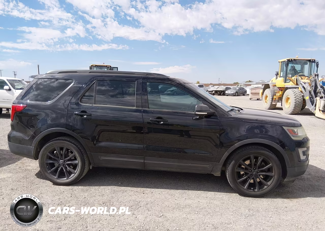 2017 Ford Explorer Xlt VIN:1FM5K7D80HGB14880 - 13