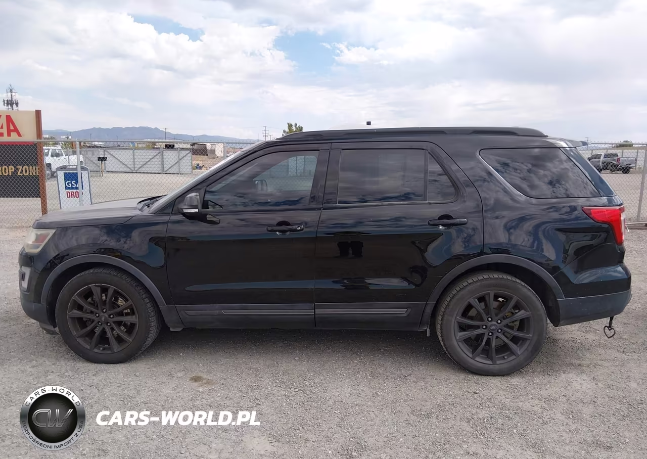 2017 Ford Explorer Xlt VIN:1FM5K7D80HGB14880 - 14
