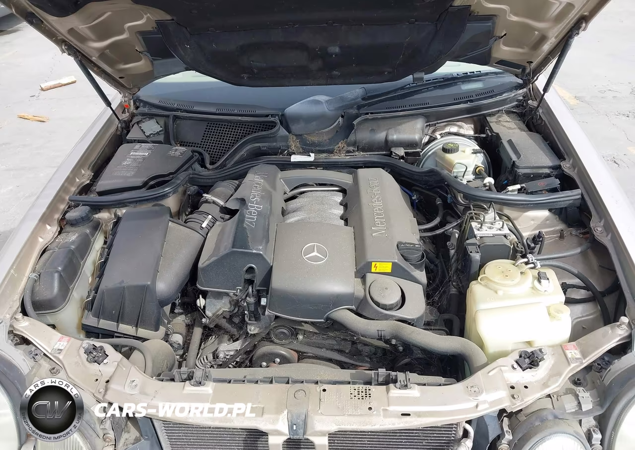 2000 Mercedes-Benz E 320 4M VIN:WDBJF82J3YX040436 - 10
