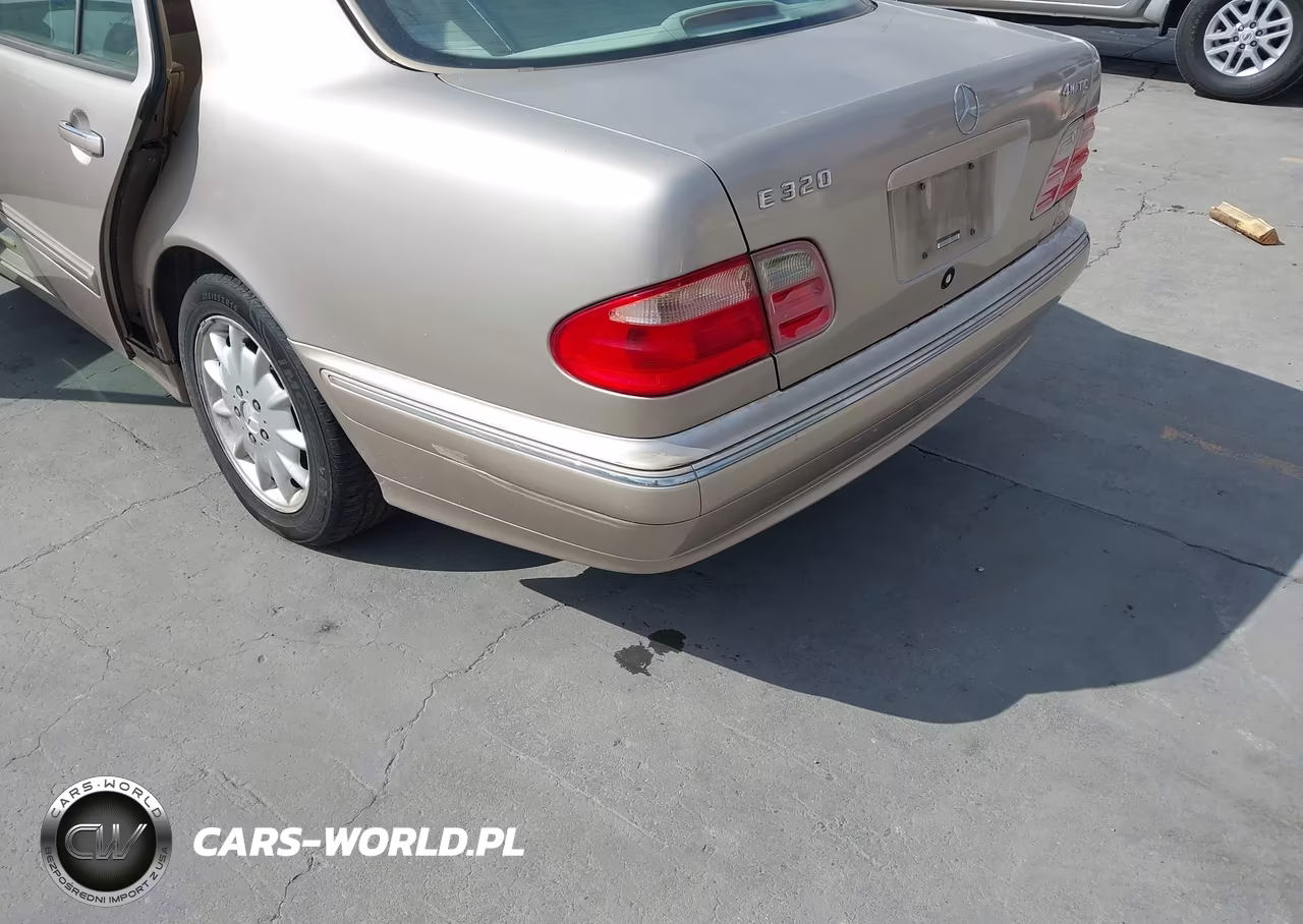 2000 Mercedes-Benz E 320 4M VIN:WDBJF82J3YX040436 - 6