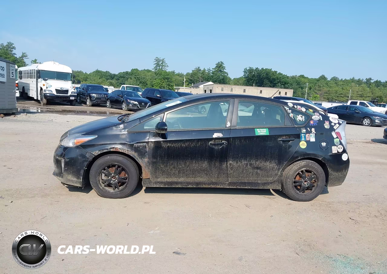 2012 Toyota Prius Two VIN:JTDKN3DU1C5407180 - 14