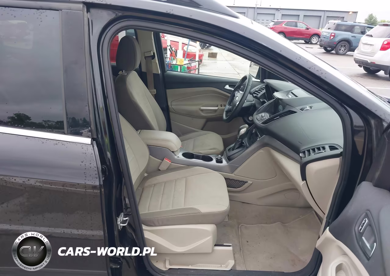 2016 Ford Escape Se VIN:1FMCU9GX7GUC13972 - 5