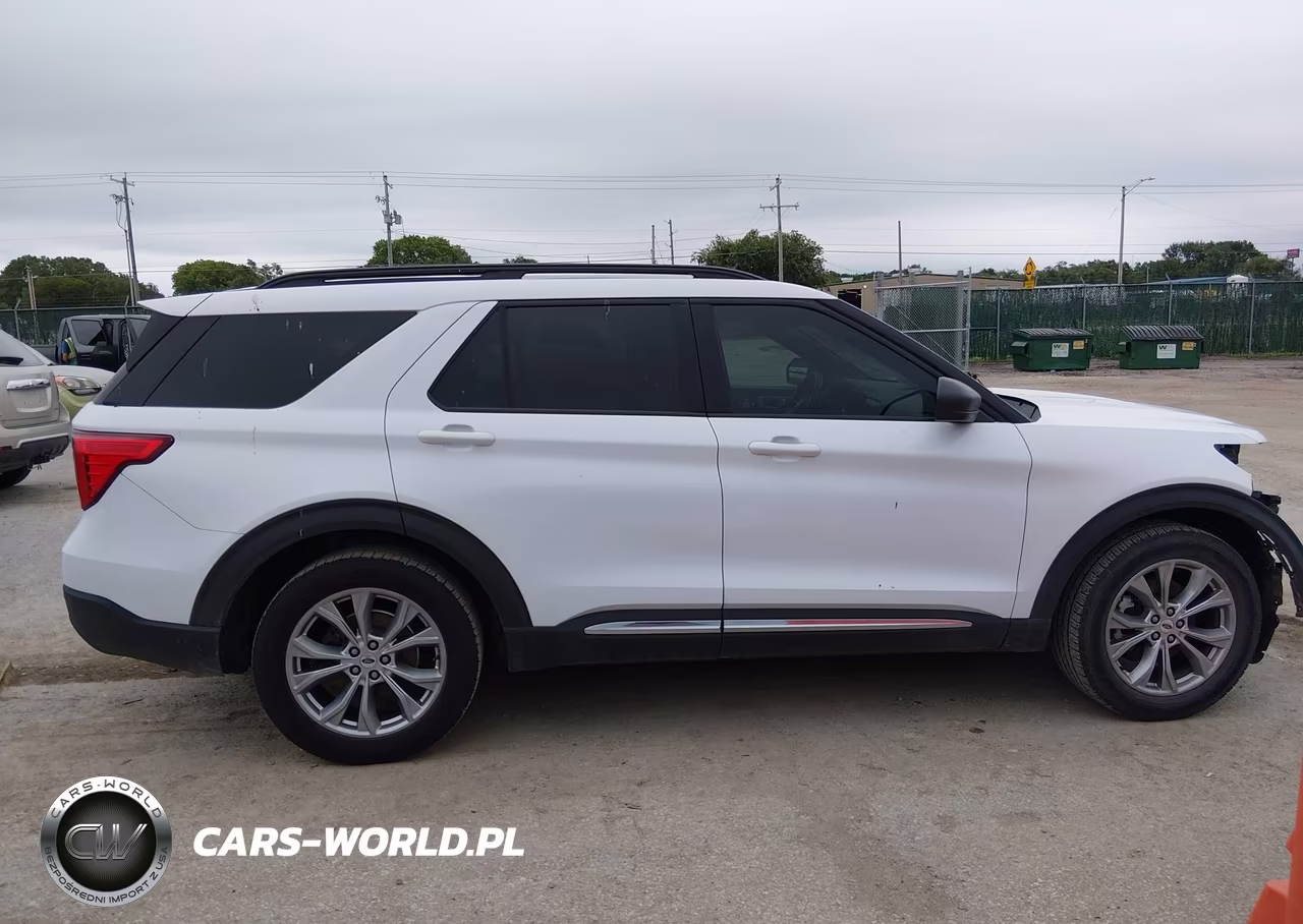 2020 Ford Explorer Xlt VIN:1FMSK8DH1LGA72379 - 14