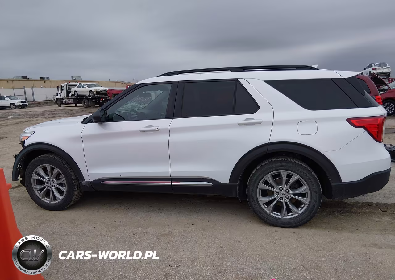 2020 Ford Explorer Xlt VIN:1FMSK8DH1LGA72379 - 15