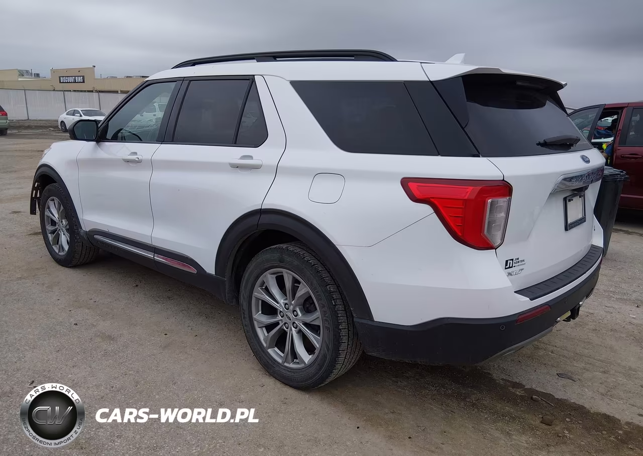 2020 Ford Explorer Xlt VIN:1FMSK8DH1LGA72379 - 3