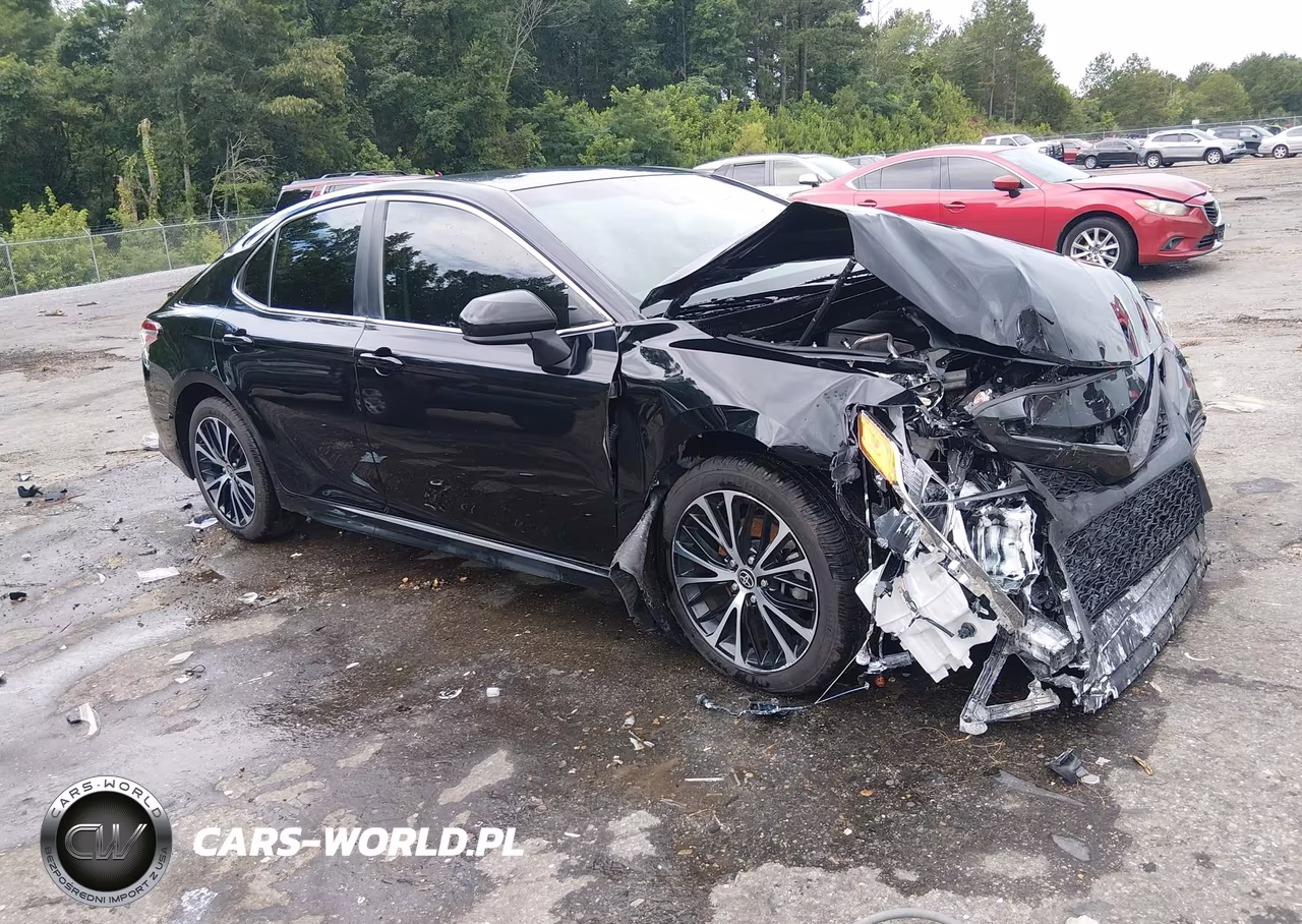 2020 Toyota Camry Se – zdjęcie 1 z 16