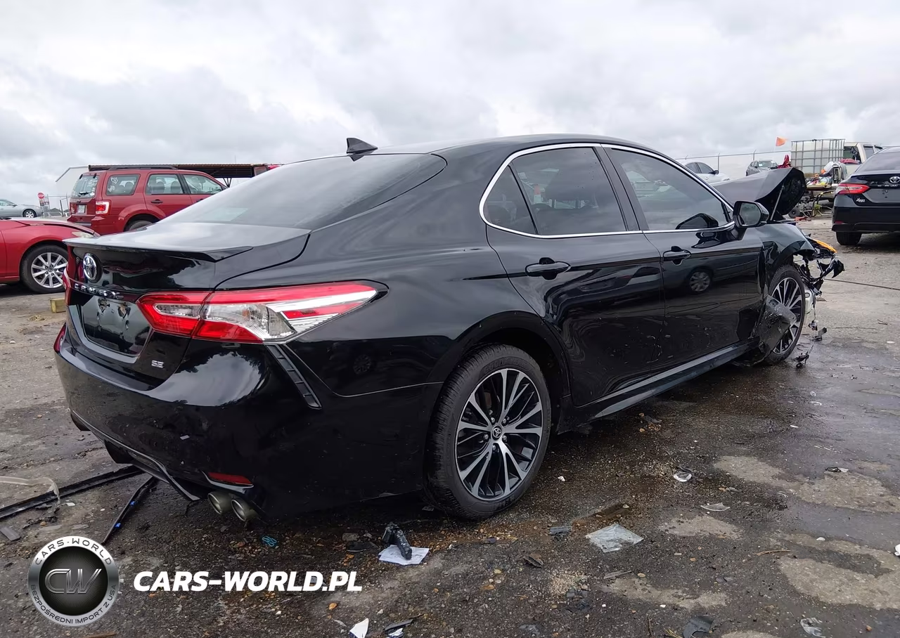 2020 Toyota Camry Se VIN:4T1G11AK7LU978246 - 4