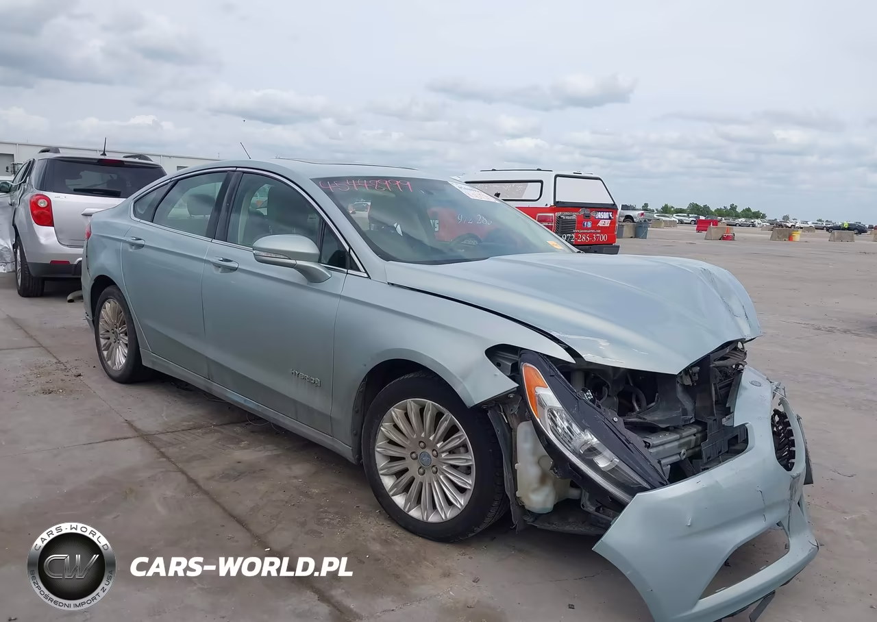 2013 Ford Fusion Hybrid Se – zdjęcie 1 z 21