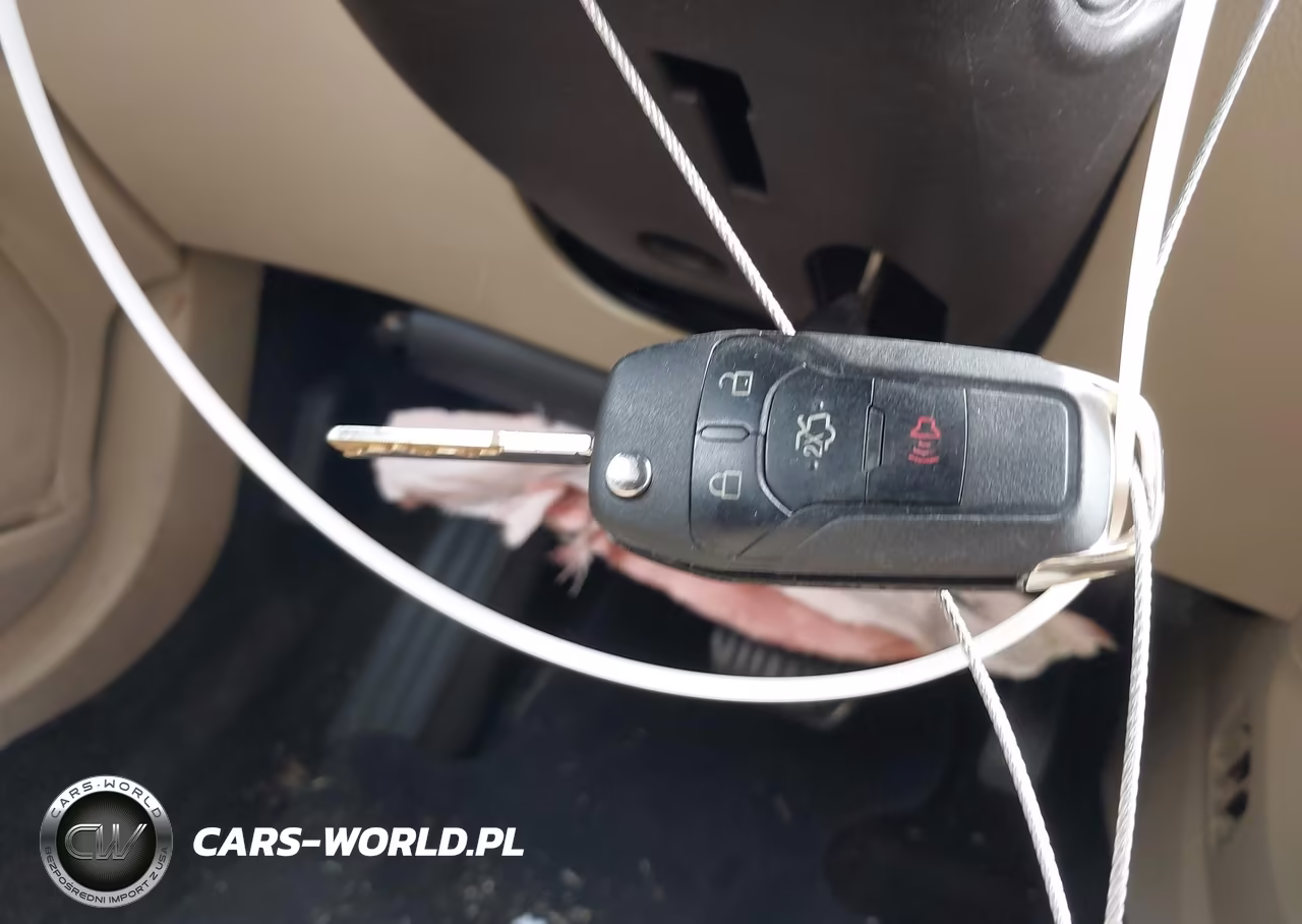 2013 Ford Fusion Hybrid Se VIN:3FA6P0LU0DR163134 - 10