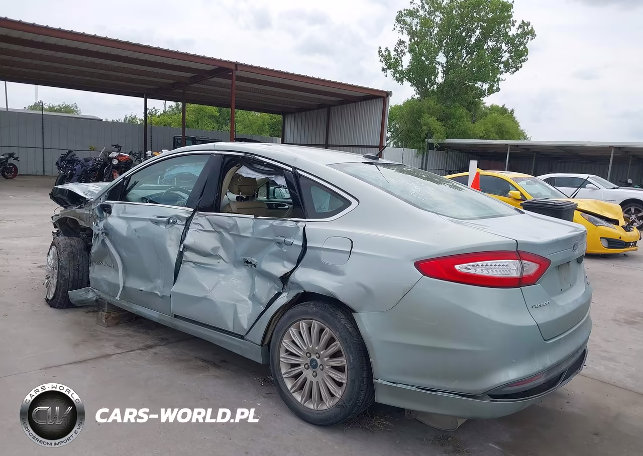 2013 Ford Fusion Hybrid Se VIN:3FA6P0LU0DR163134 - 3