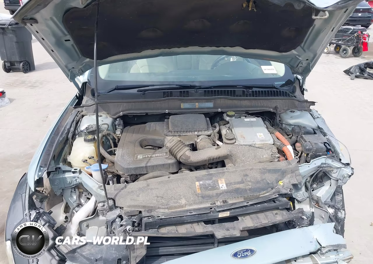 2013 Ford Fusion Hybrid Se VIN:3FA6P0LU0DR163134 - 9