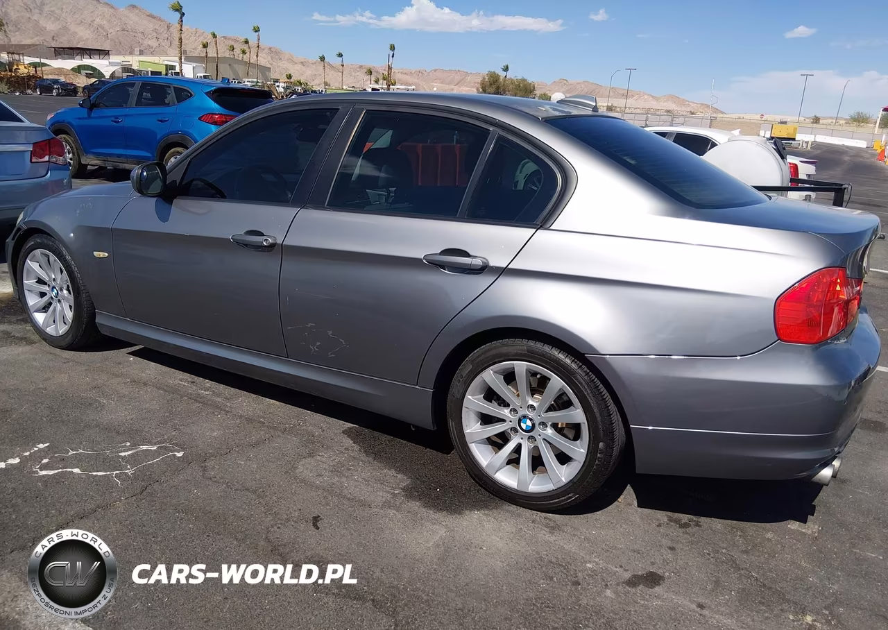 2011 BMW 328I VIN:WBAPH5C51BA444350 - 3