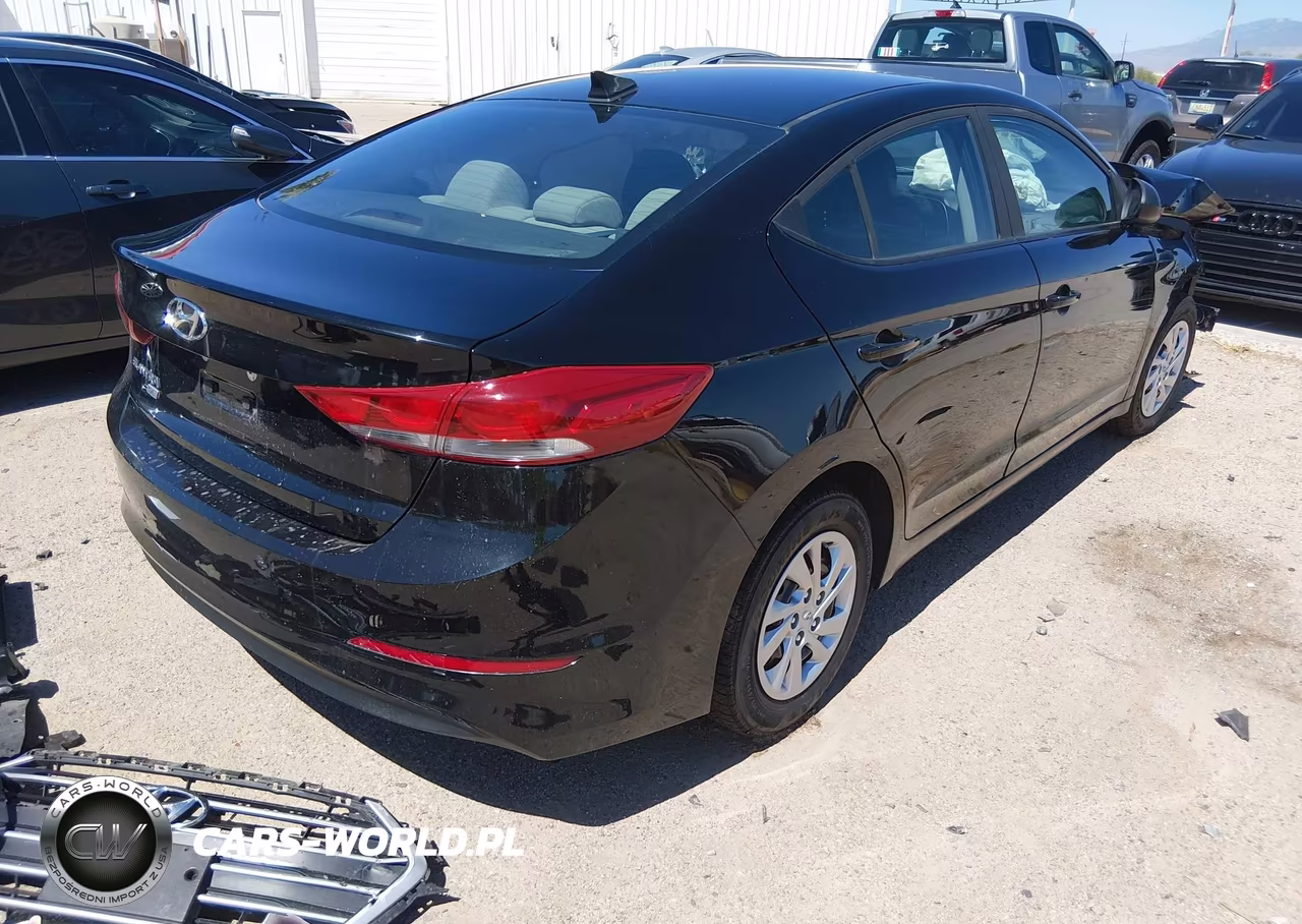 2017 Hyundai Elantra Se VIN:KMHD74LF8HU422229 - 4