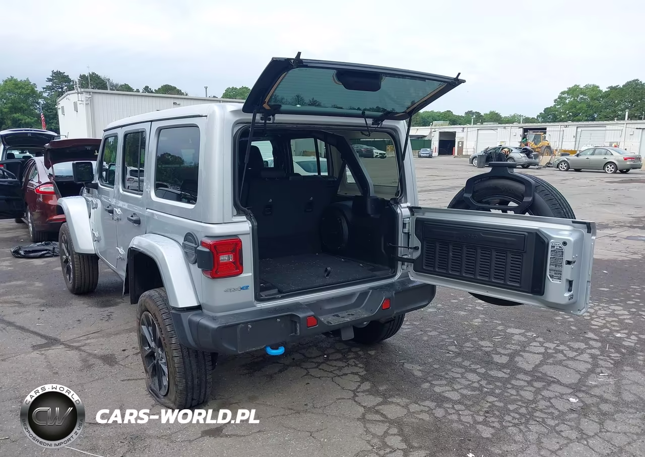 2024 Jeep Wrangler 4Xe Sahara 4Xe VIN:1C4RJXP63RW229726 - 3